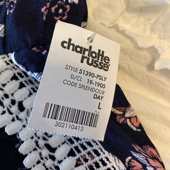 Charlotte Russe shorts - Picture 3 of 4